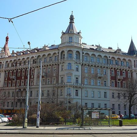 Leo Apartments Old Town Praga Zewnętrze zdjęcie