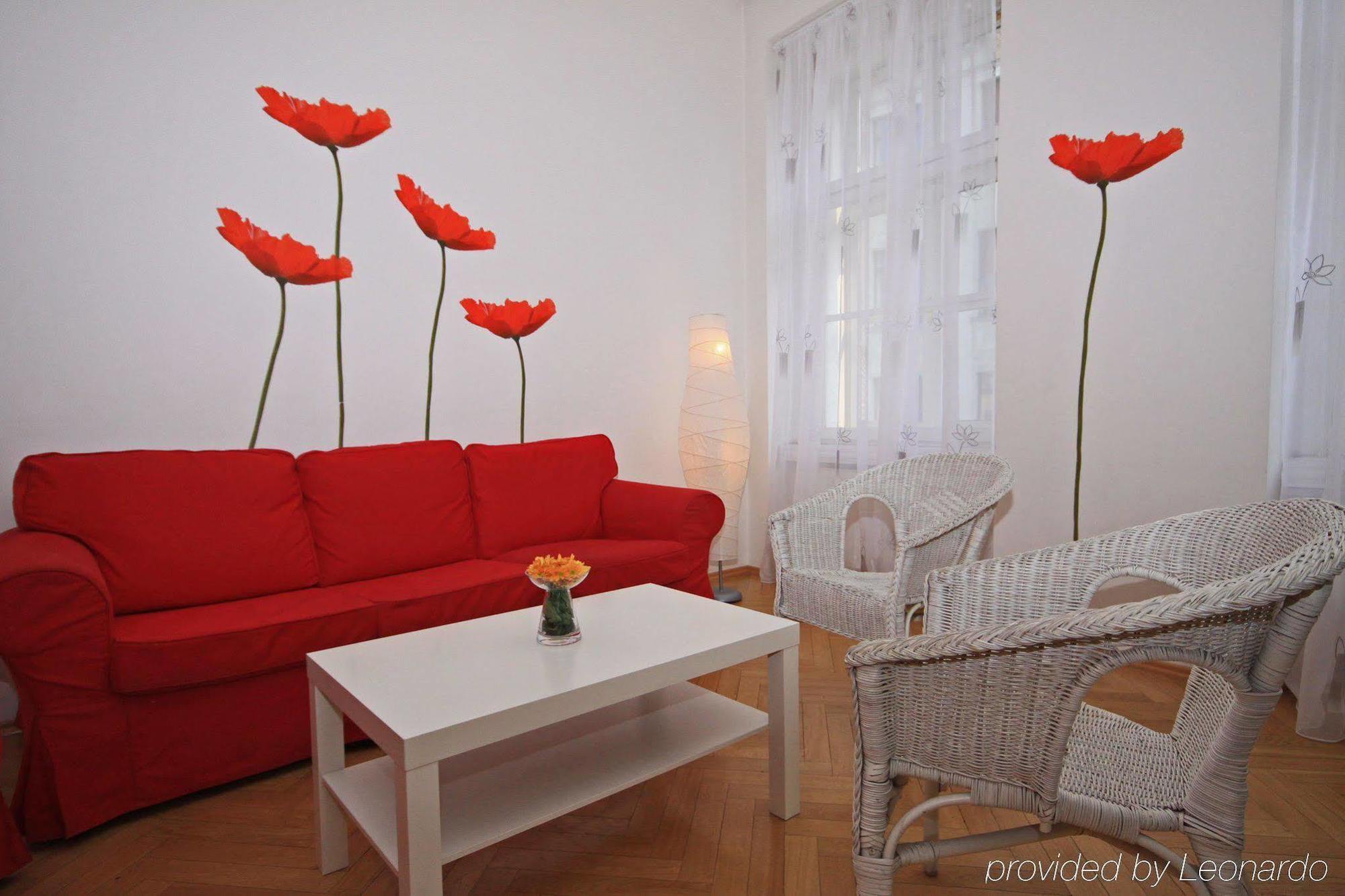 Leo Apartments Old Town Praga Zewnętrze zdjęcie