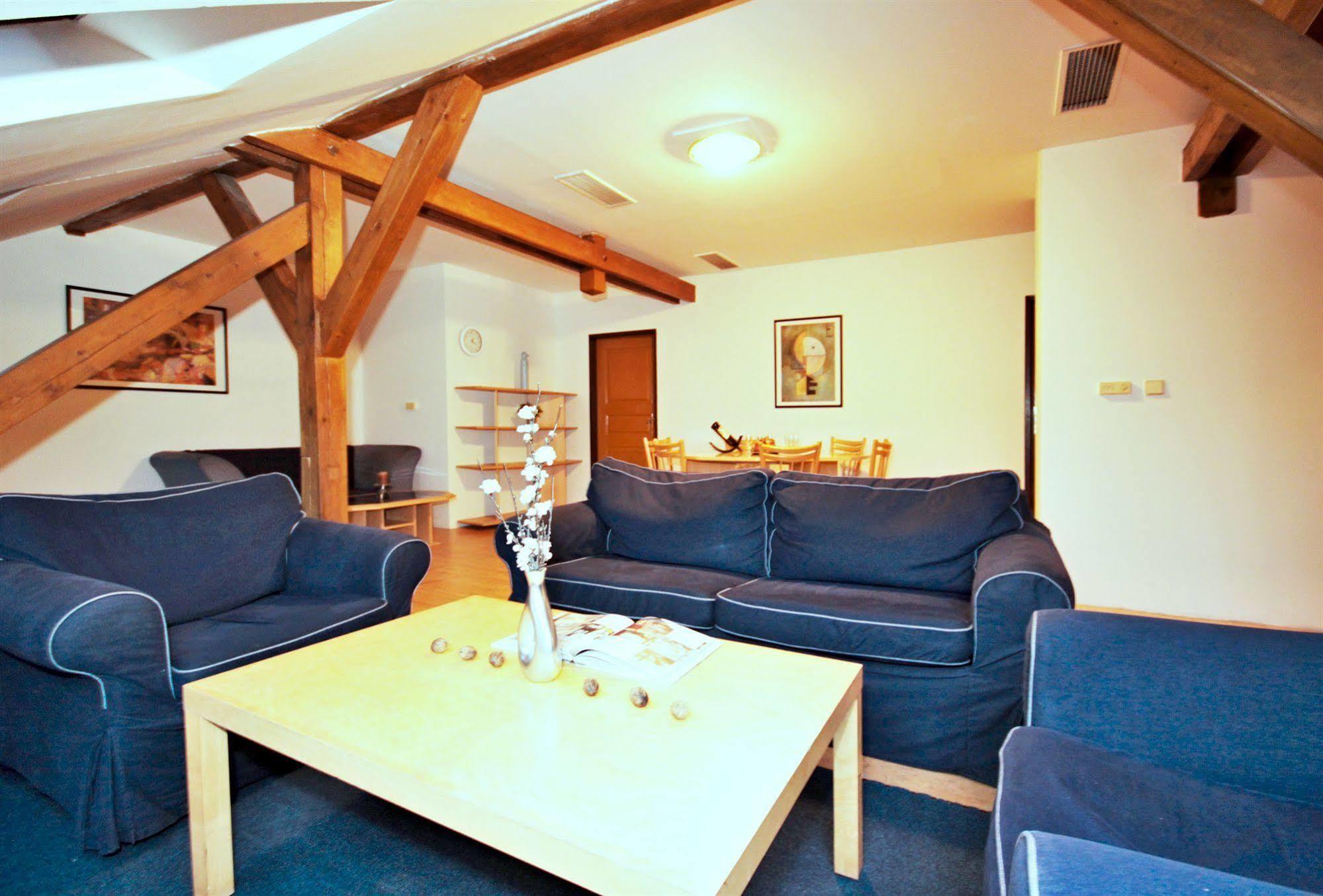 Leo Apartments Old Town Praga Zewnętrze zdjęcie