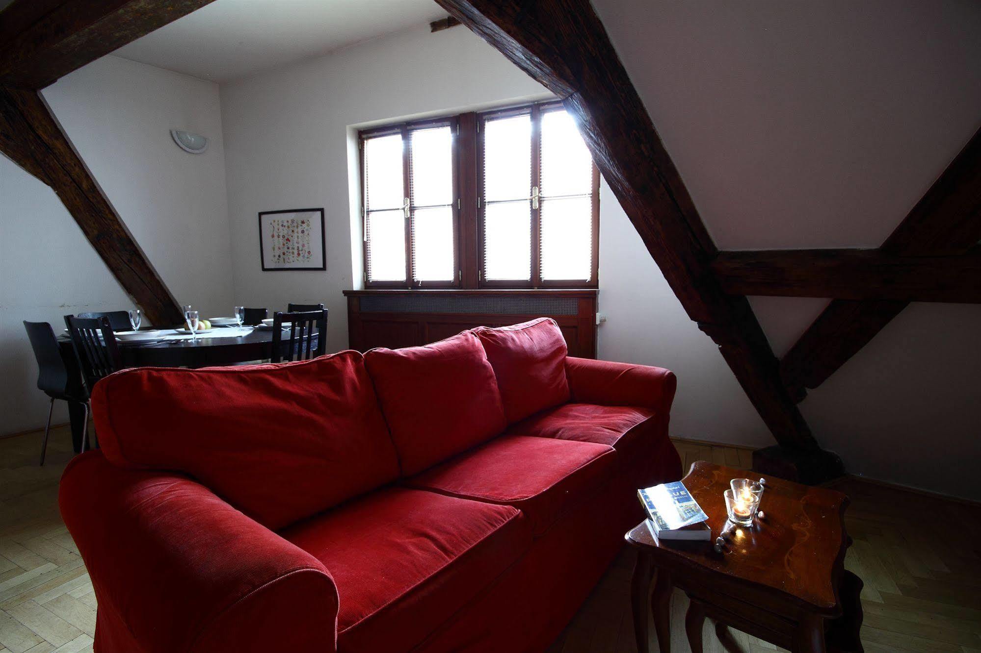 Leo Apartments Old Town Praga Zewnętrze zdjęcie